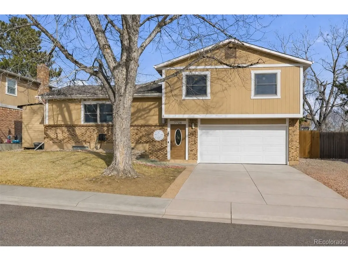 7724 S Hoyt St, Littleton, CO 80128 - #1