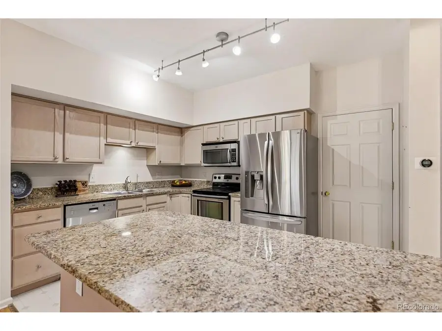 4003 S Carson St #B, Aurora, CO 80014 - #3