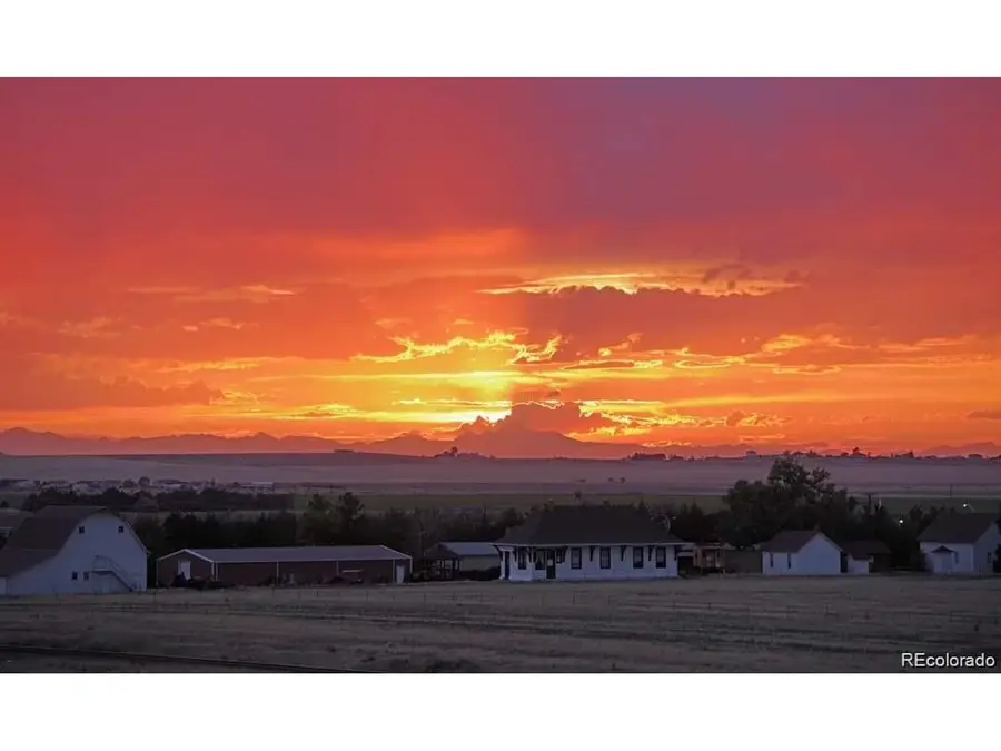 5706 S Juliet Ct, Strasburg, CO 80136 - #3