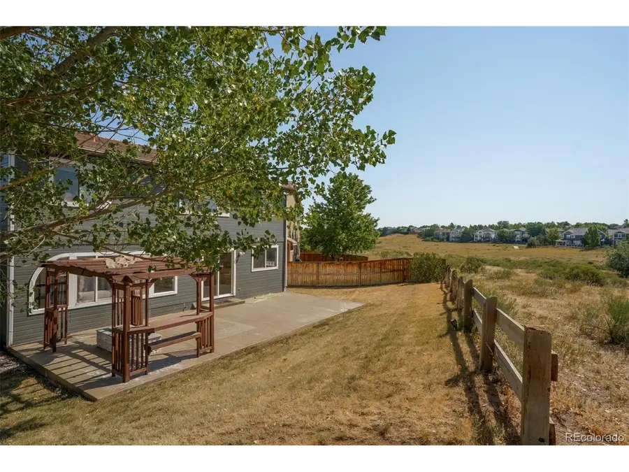 10272 Fawnbrook Ct, Littleton, CO 80130 - #2