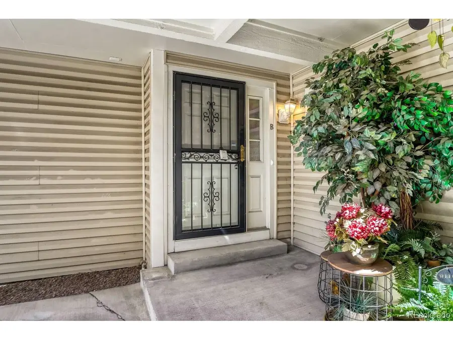 12662 E Warren Dr #B, Aurora, CO 80014 - #2