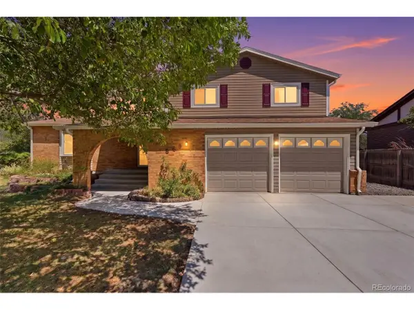 8496 Quay Dr, Arvada, CO 80003