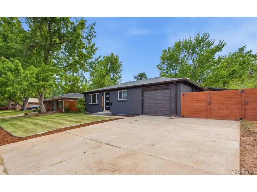 6033 Hoyt Ct, Arvada, CO 80004 - #2