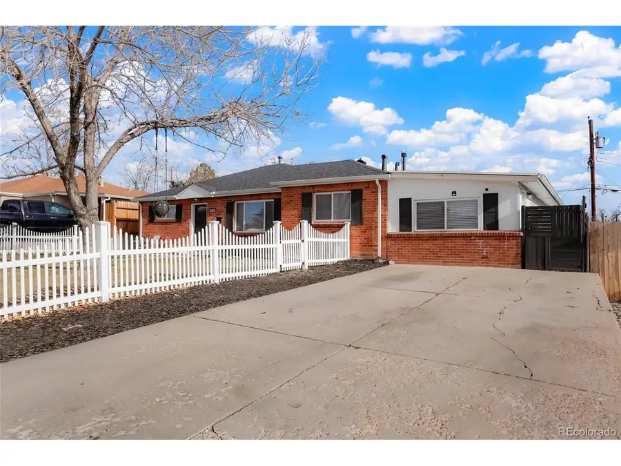 9330 Lilly Ct, Thornton, CO 80229 - #3