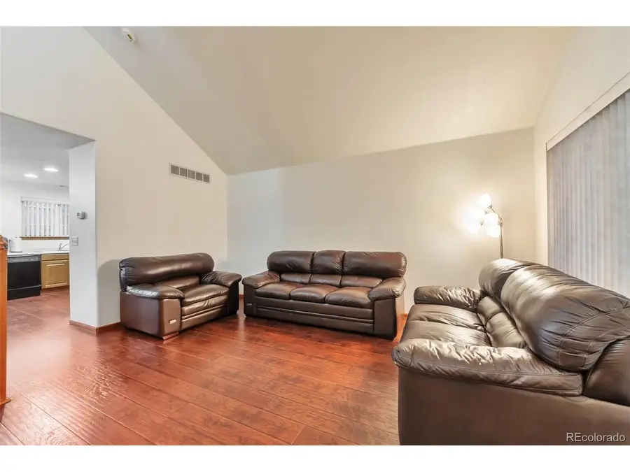 5641 S Yakima Way, Aurora, CO 80015 - Image #3