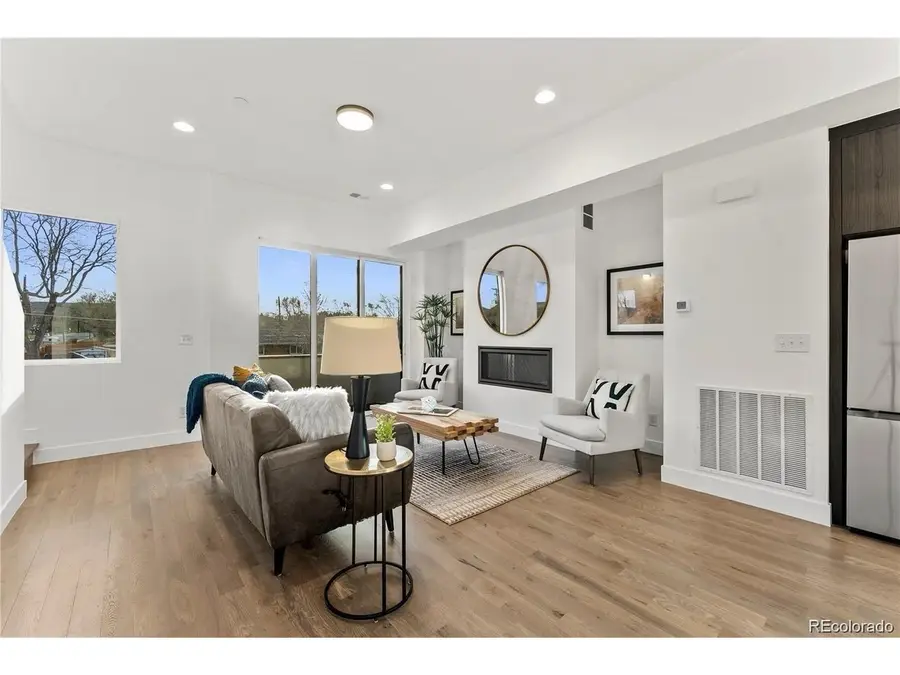 2128 Applewood Dr, Lakewood, CO 80215 - #3