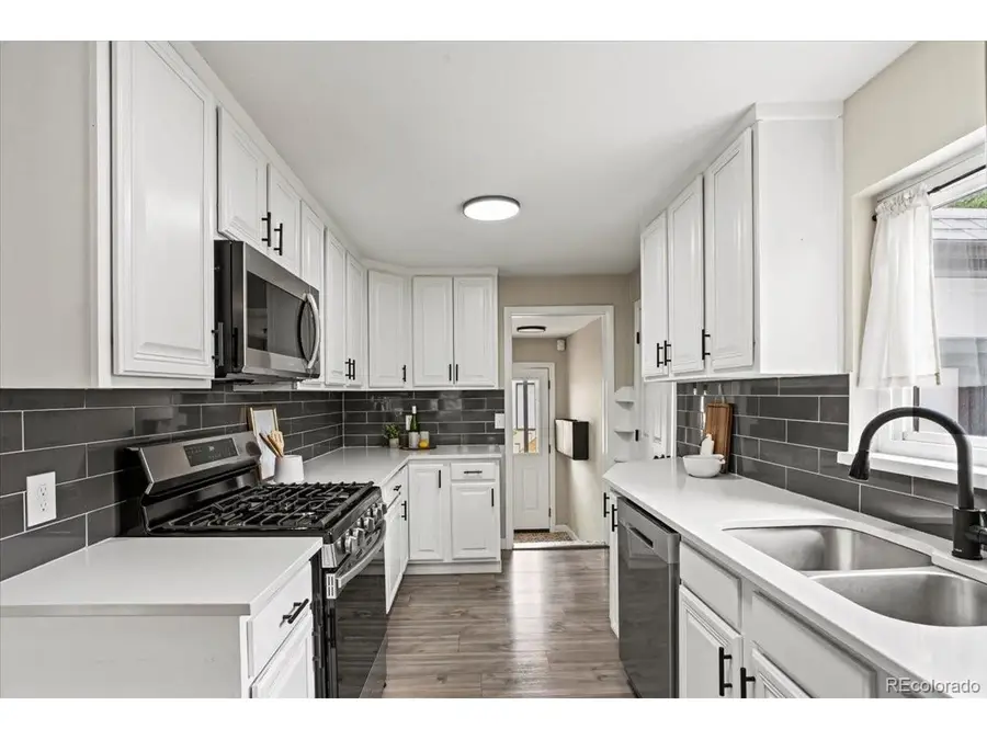 4822 S Grant St, Englewood, CO 80113 - Image #2