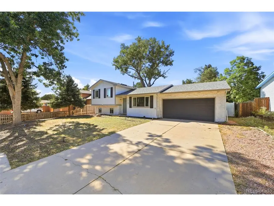 1960 Bula Dr, Colorado Springs, CO 80915 - #2