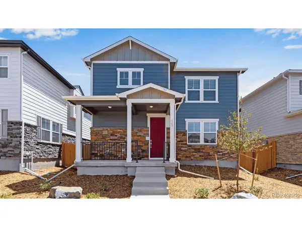 677 N Ukraine St, Aurora, CO 80018