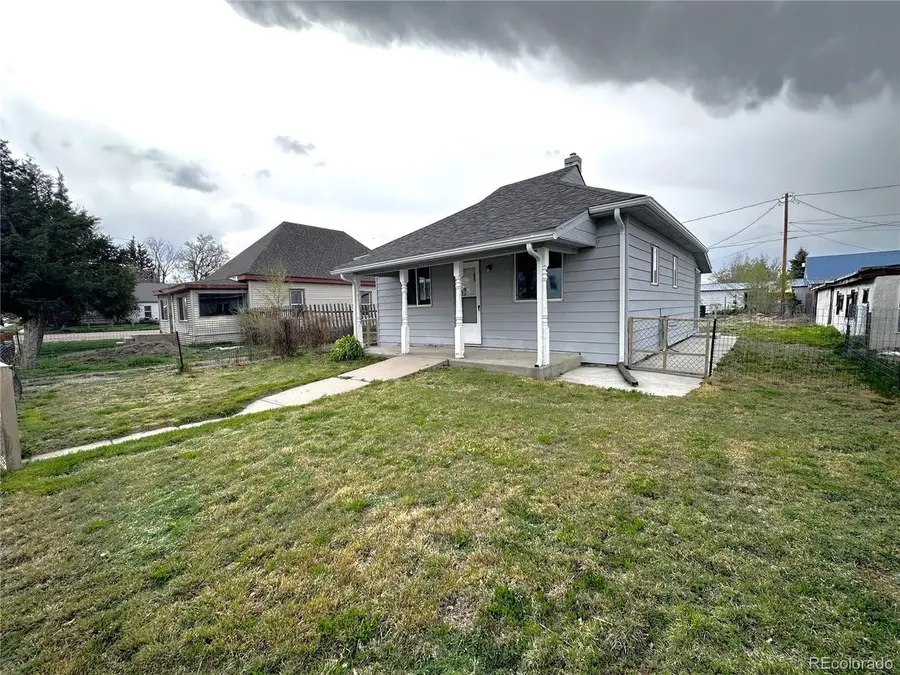 672 4th St, Limon, CO 80828 - #3