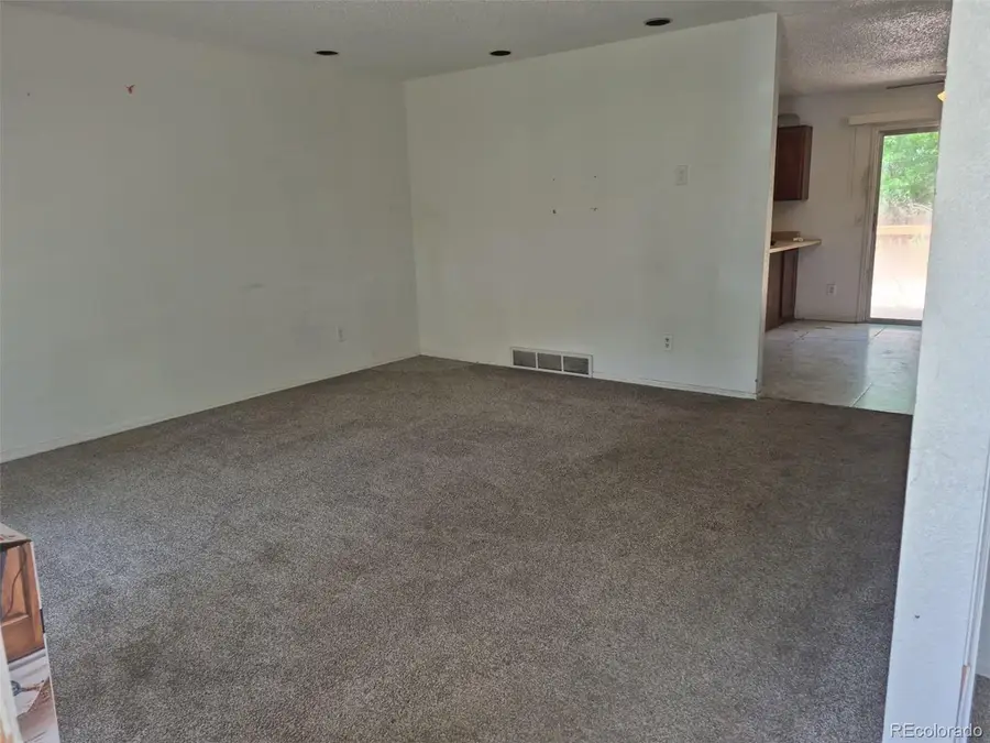 18249 E Mexico Pl, Aurora, CO 80017 - Image #2