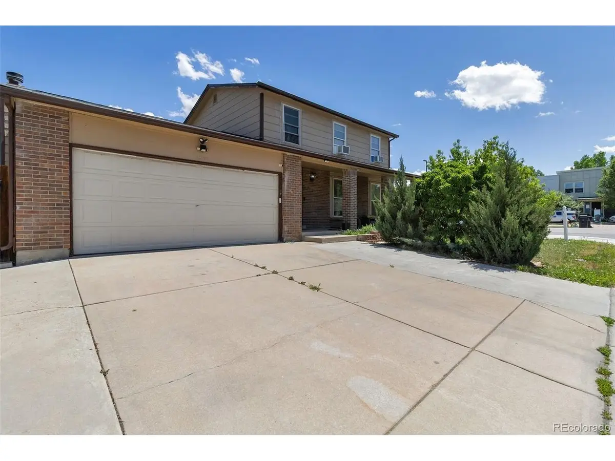 15133 Kelly Pl, Denver, CO 80239 - #1