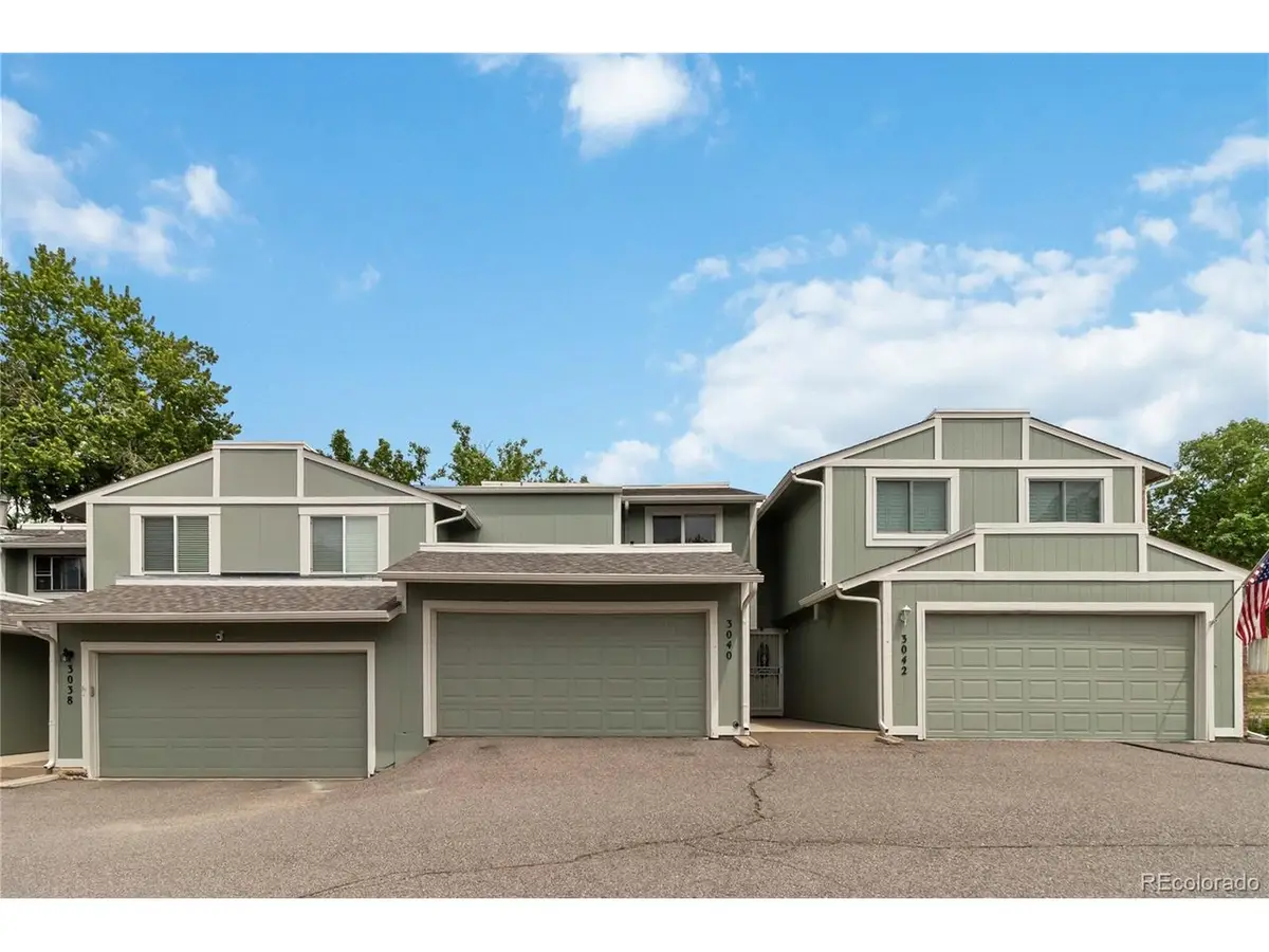 3040 S Macon Cir, Aurora, CO 80014 - #1