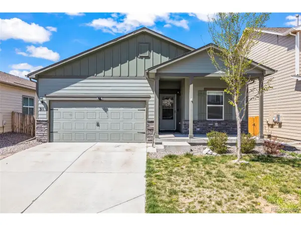 311 Maple St, Bennett, CO 80102