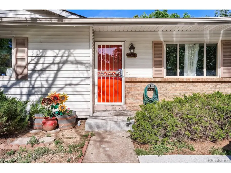 1236 Olathe St, Aurora, CO 80011 - #2