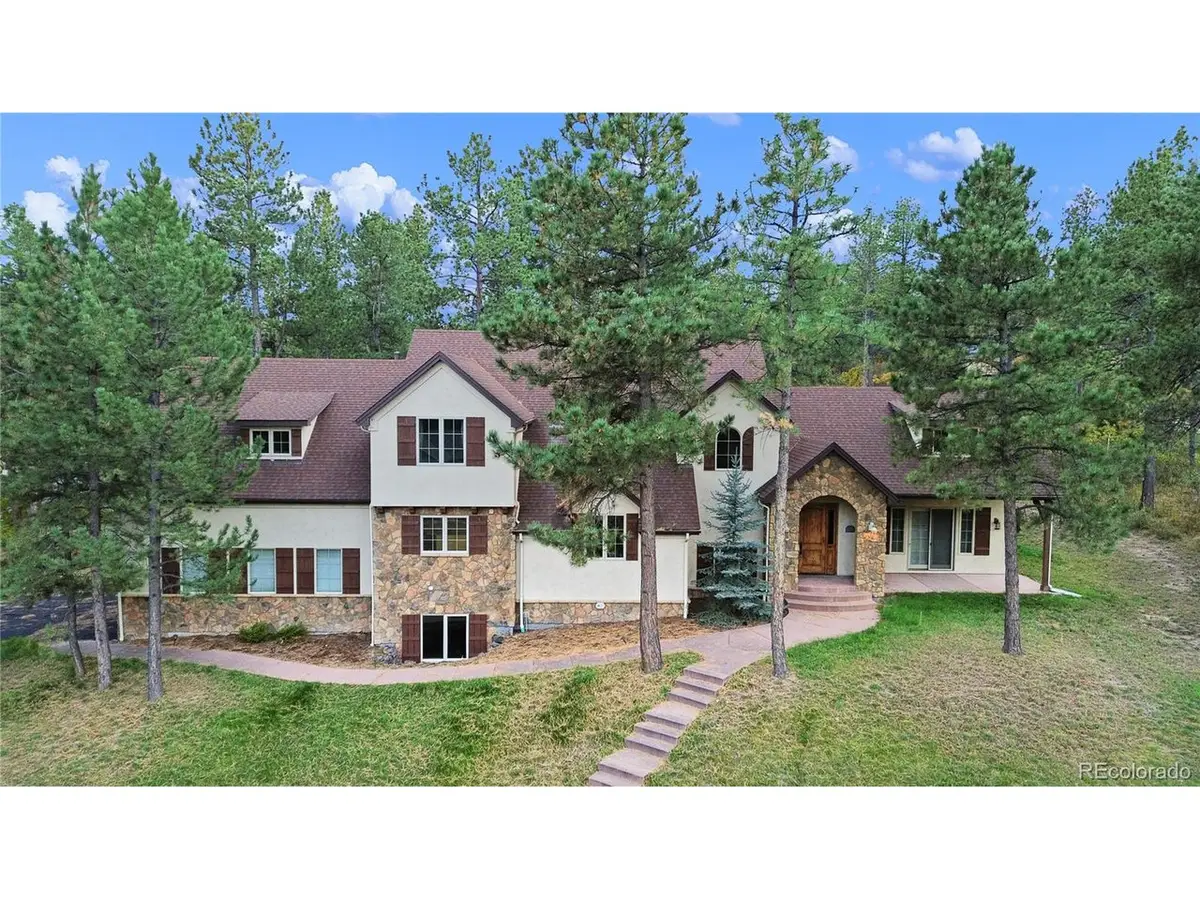 590 Cumberland Rd, Larkspur, CO 80118 - #1
