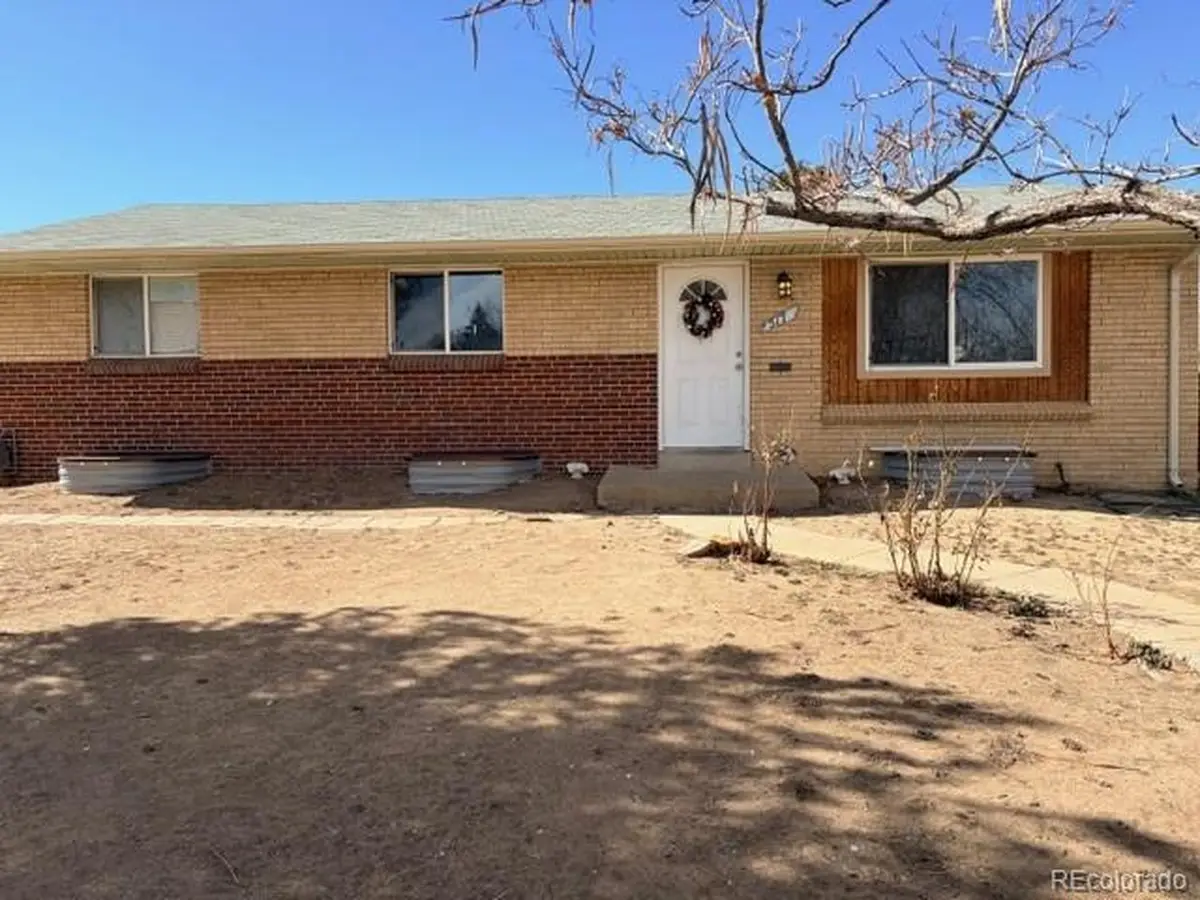 517 Florence St, Aurora, CO 80010 - #1