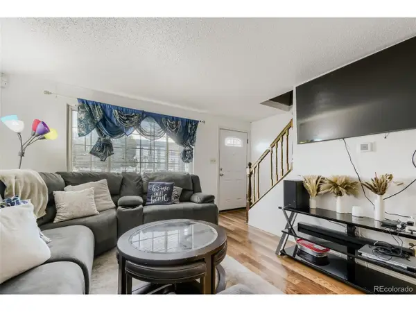 1751 Norfolk St #B, Aurora, CO 80011
