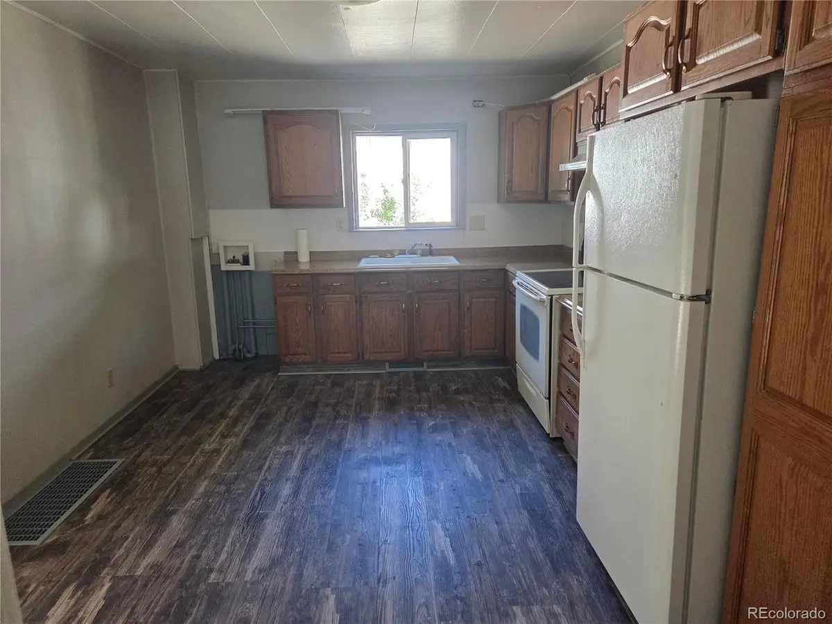 407 Carson St, Brush, CO 80723 - Image #1