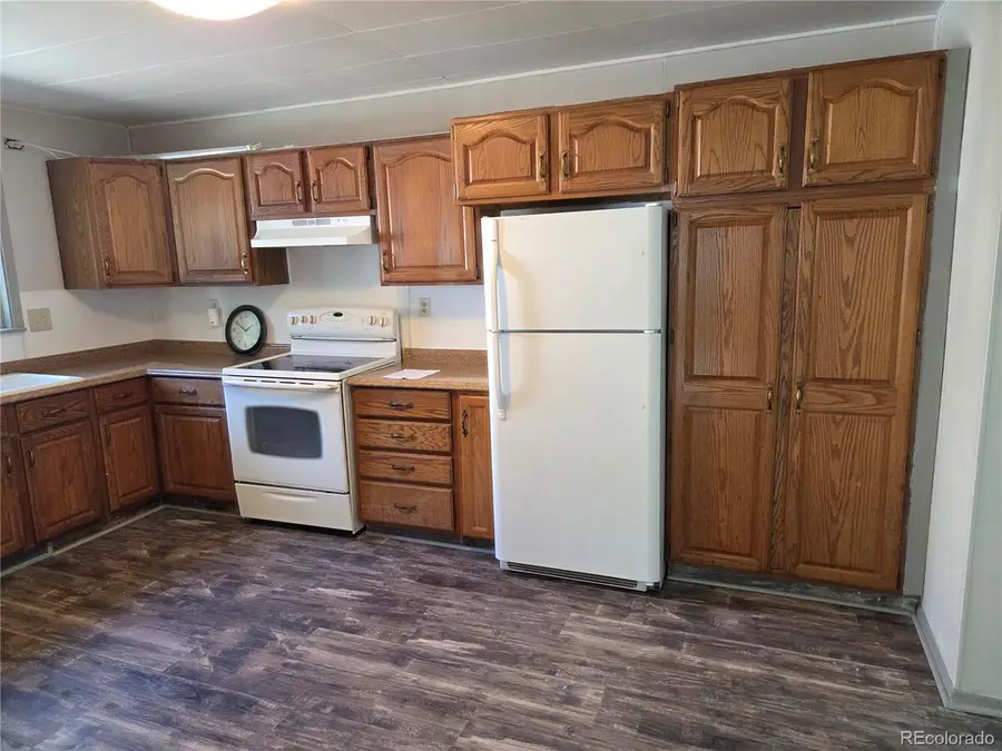 407 Carson St, Brush, CO 80723 - Image #3
