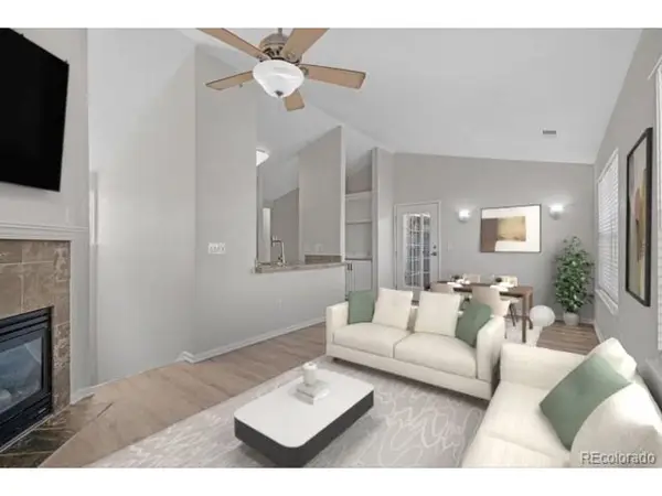 3884 S Dallas Cir #202, Aurora, CO 80014