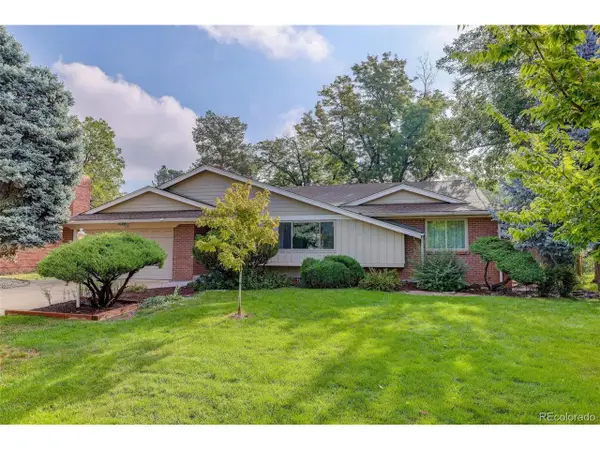336 Oakland St, Aurora, CO 80010