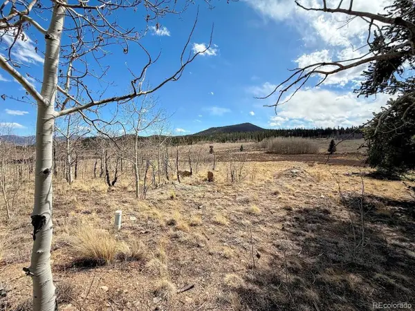 1238 Overland Cir, Jefferson, CO 80456