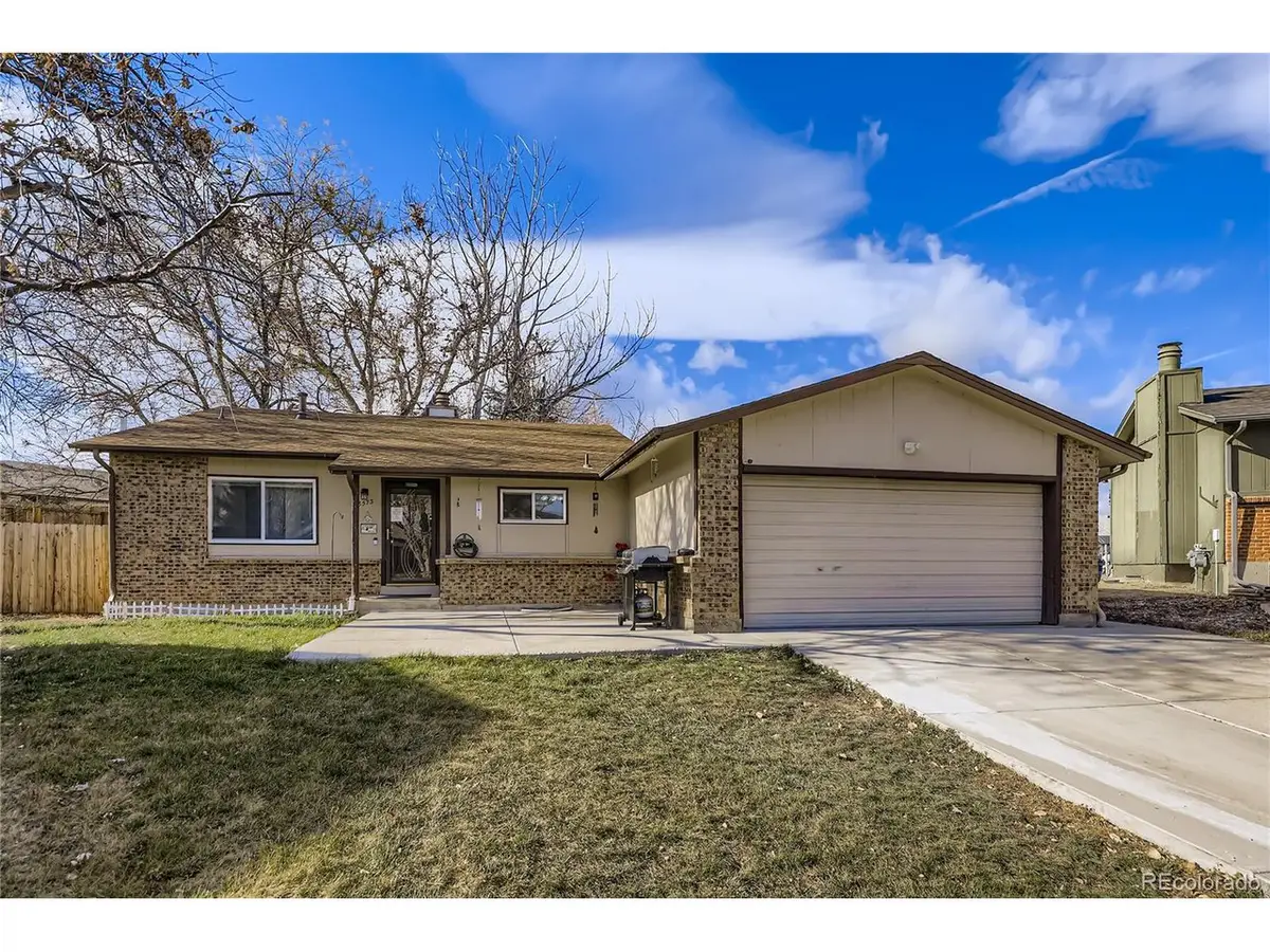 8573 Dover Cir, Arvada, CO 80005 - Image #1