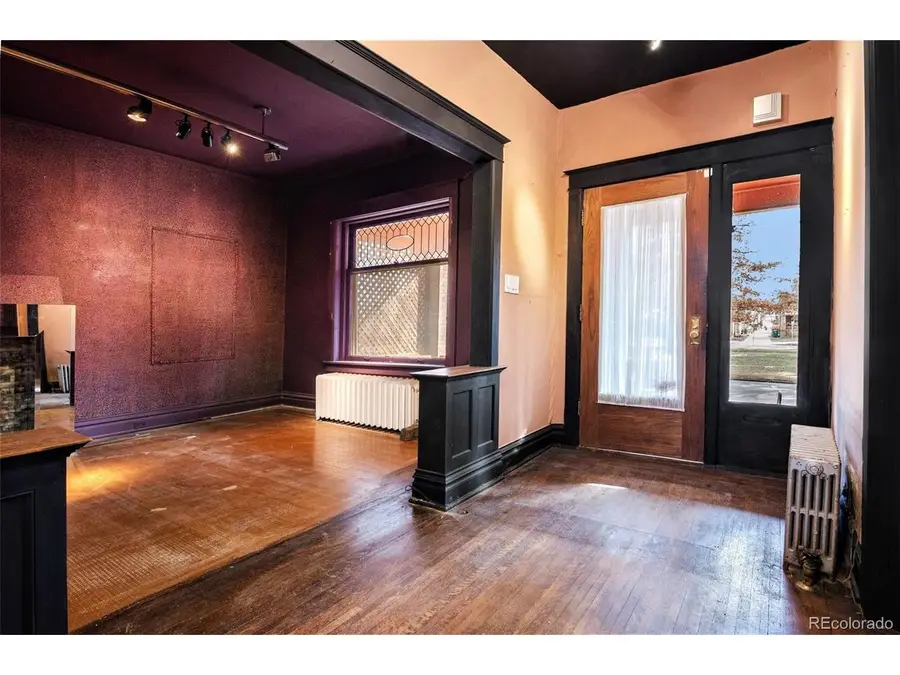 4037 E 17th Avenue Pkwy, Denver, CO 80220 - #3