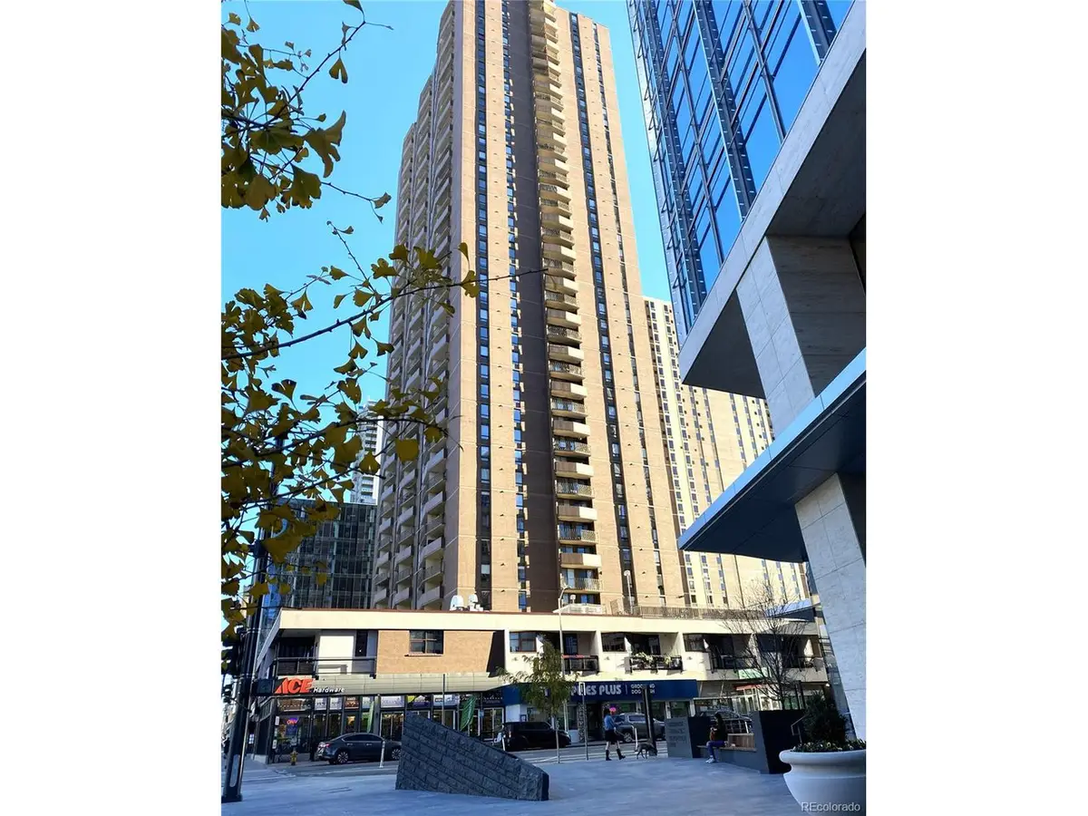 1020 15th St #33B, Denver, CO 80202 - Image #1