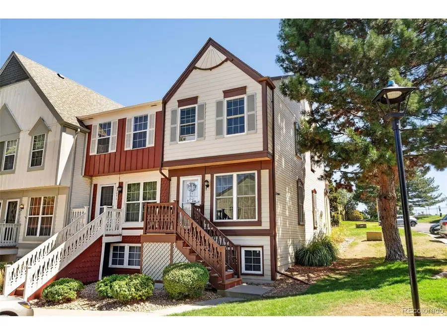 9898 W Cornell Pl, Lakewood, CO 80227 - #2