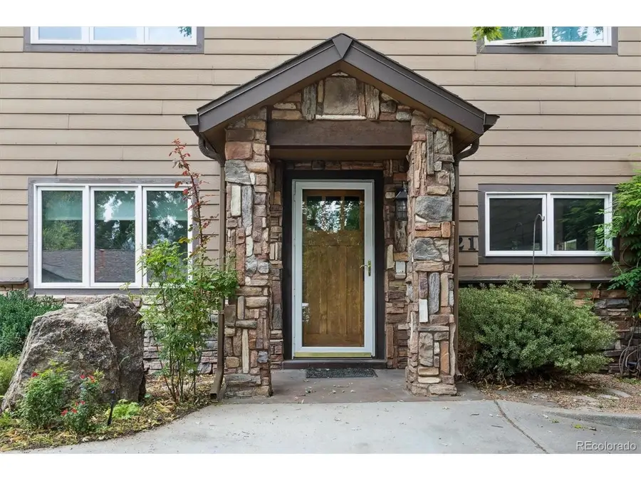 12421 W 9th Pl, Golden, CO 80401 - Image #2