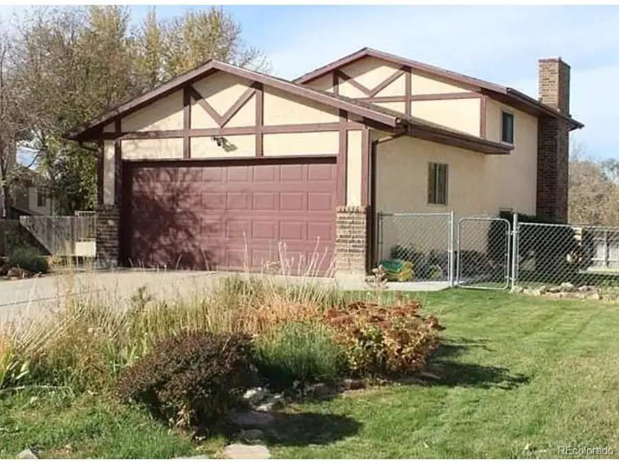 2 Bitterweed Ct, Pueblo, CO 81001 - #2