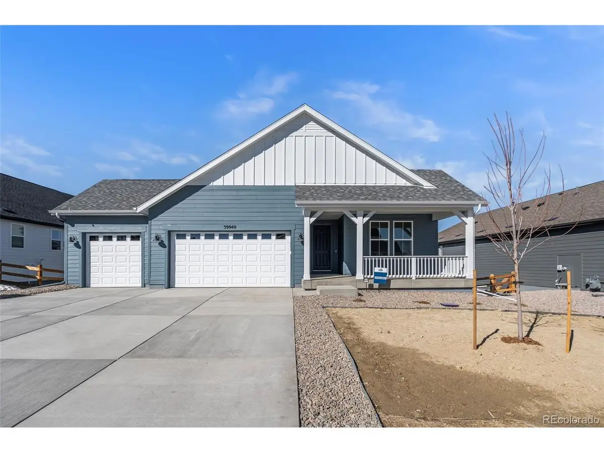 39940 Congress Ln, Elizabeth, CO 80107 - #1