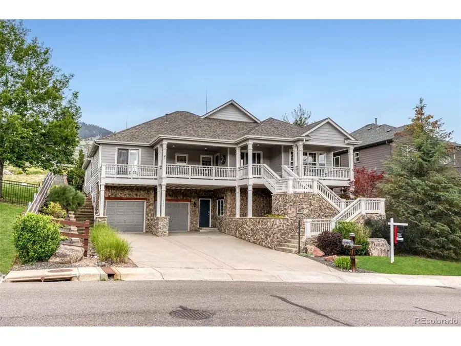 547 Crawford St, Golden, CO 80401 - #2