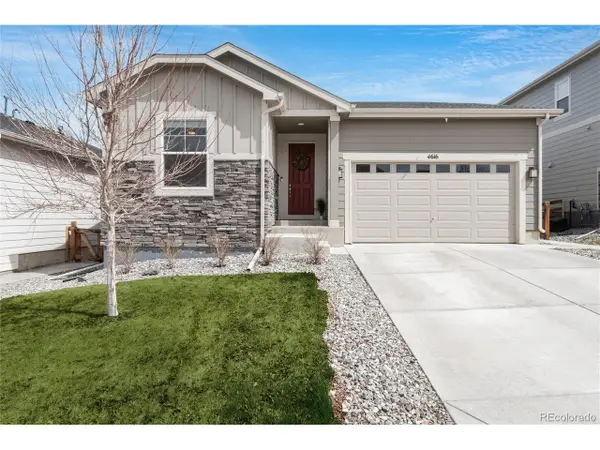4616 S Malaya Ct, Aurora, CO 80015