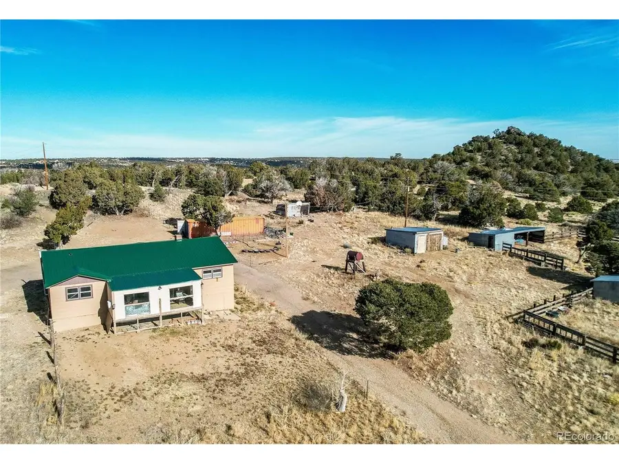 952 Twin Lakes Rd, Walsenburg, CO 81089 - Image #2