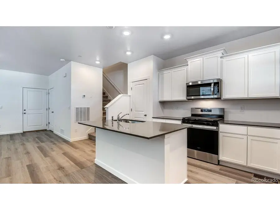 9803 Bahama St, Commerce City, CO 80022 - #2
