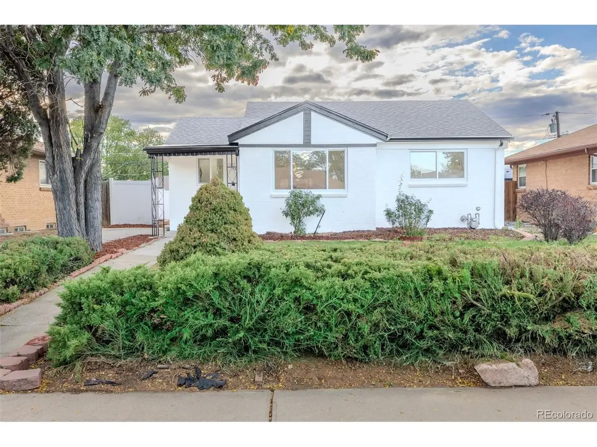 3665 Leyden St, Denver, CO 80207 - #1
