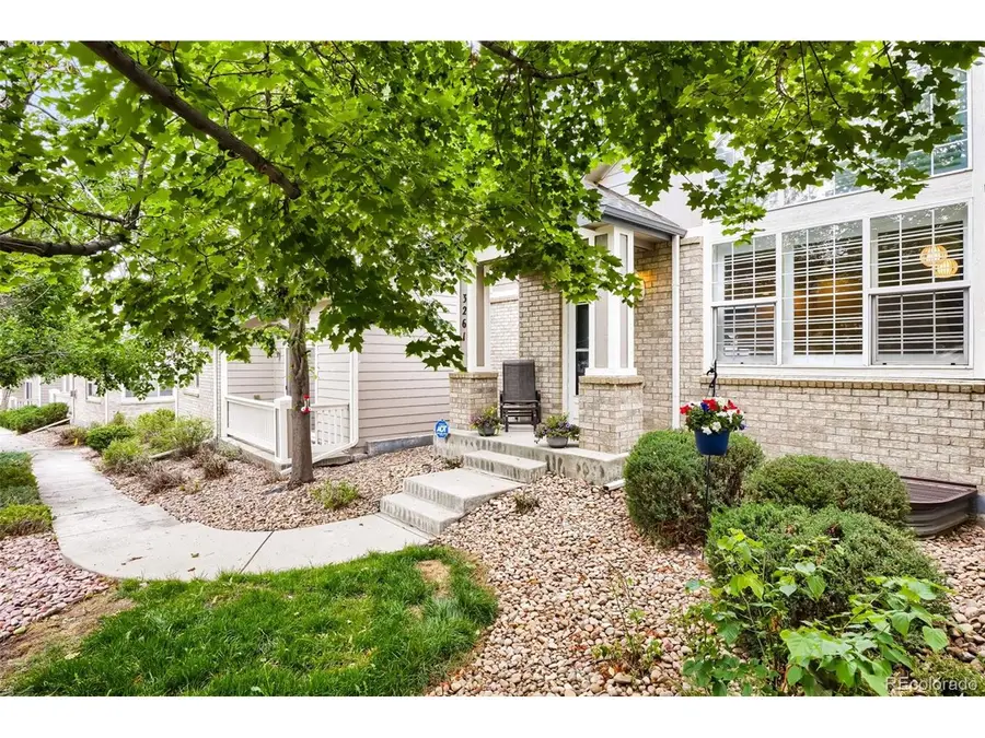 3261 S Uravan Ct, Aurora, CO 80013 - #3