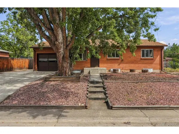 6704 Nelson St, Arvada, CO 80004