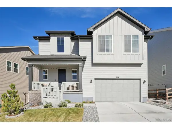 624 Simmental Loop, Castle Rock, CO 80104