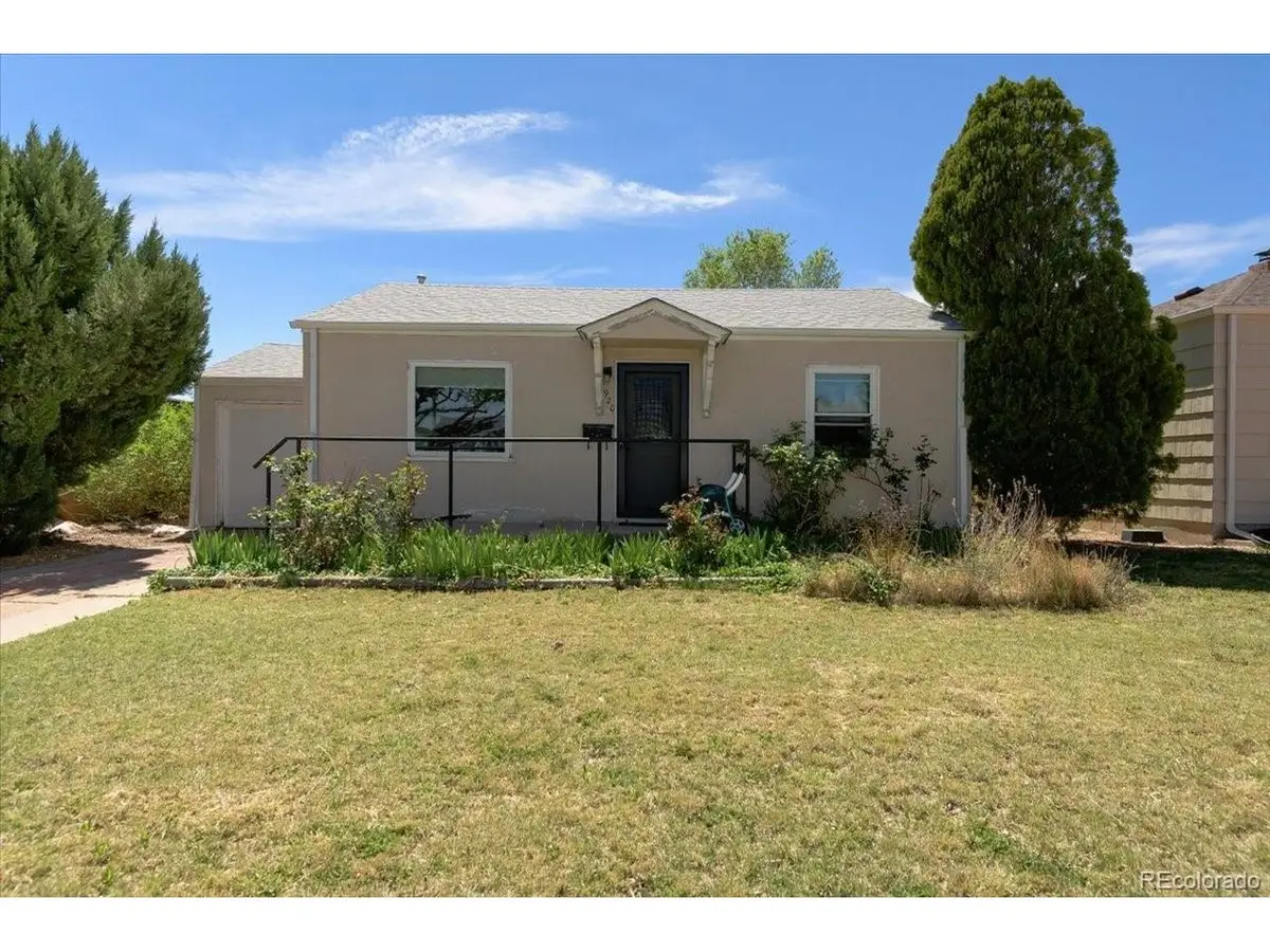 920 Central Ct, Pueblo, CO 81003 - #1