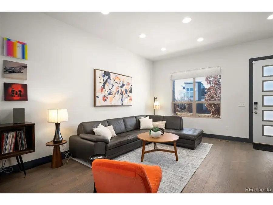 5462 Valentia St, Denver, CO 80238 - #3