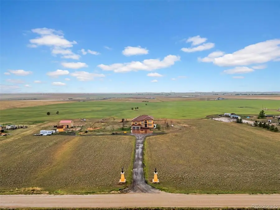 8505 Quail Run Rd, Watkins, CO 80137 - #3