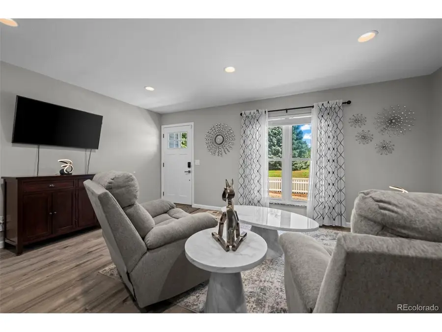 1131 S Lewiston St, Aurora, CO 80017 - #3