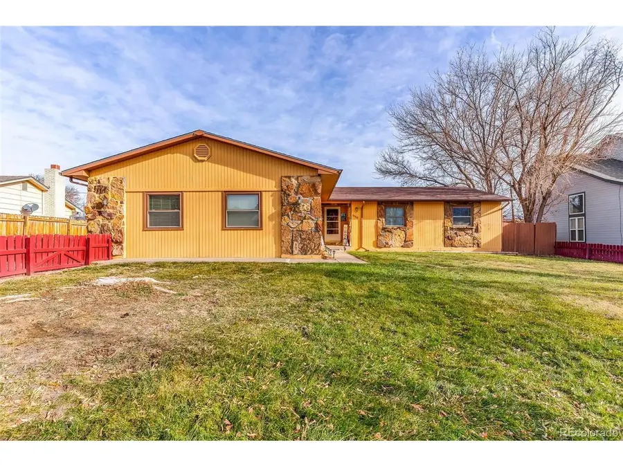 1115 Barr Ave, Canon City, CO 81212 - #2
