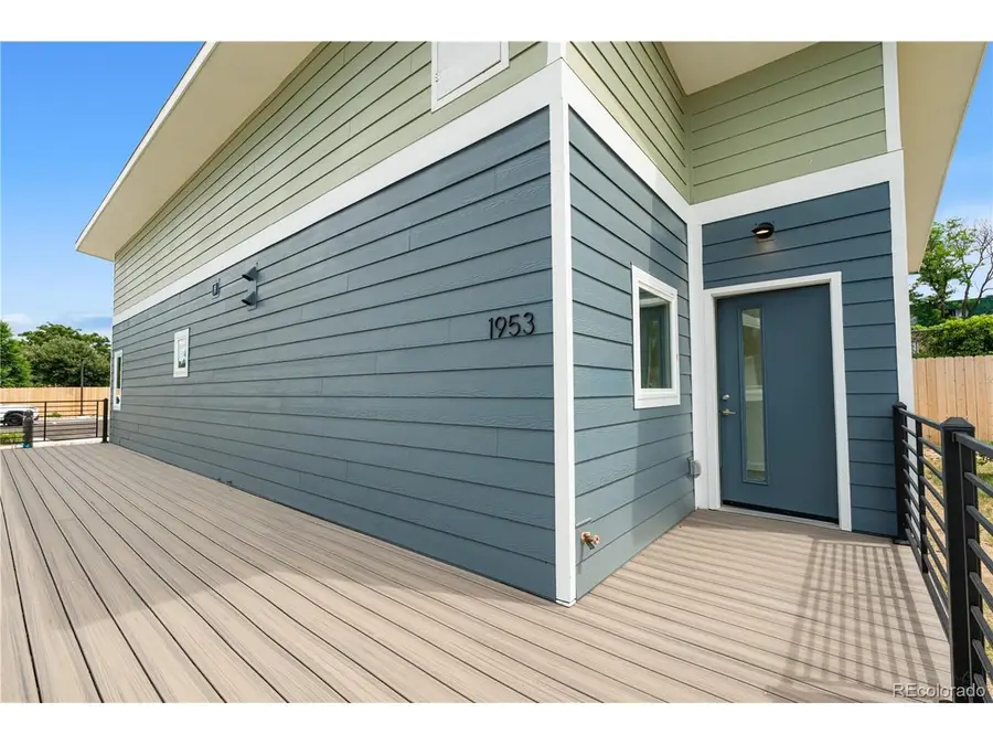 1953 Blackhawk St, Aurora, CO 80011 - #2