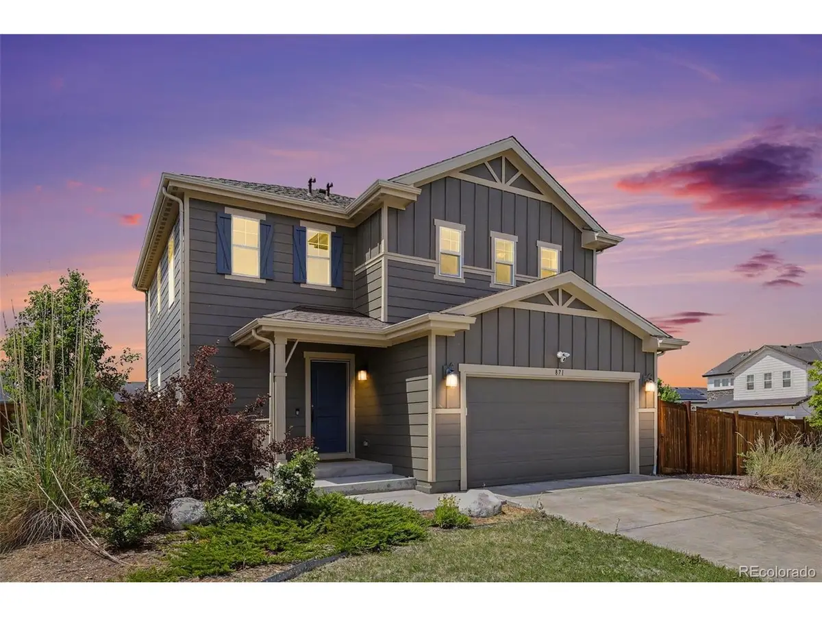 871 N Waterloo Cir, Aurora, CO 80018 - #1