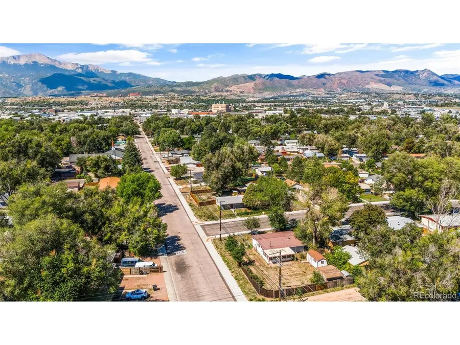 3201 Illinois Ave, Colorado Springs, CO 80907 - #2